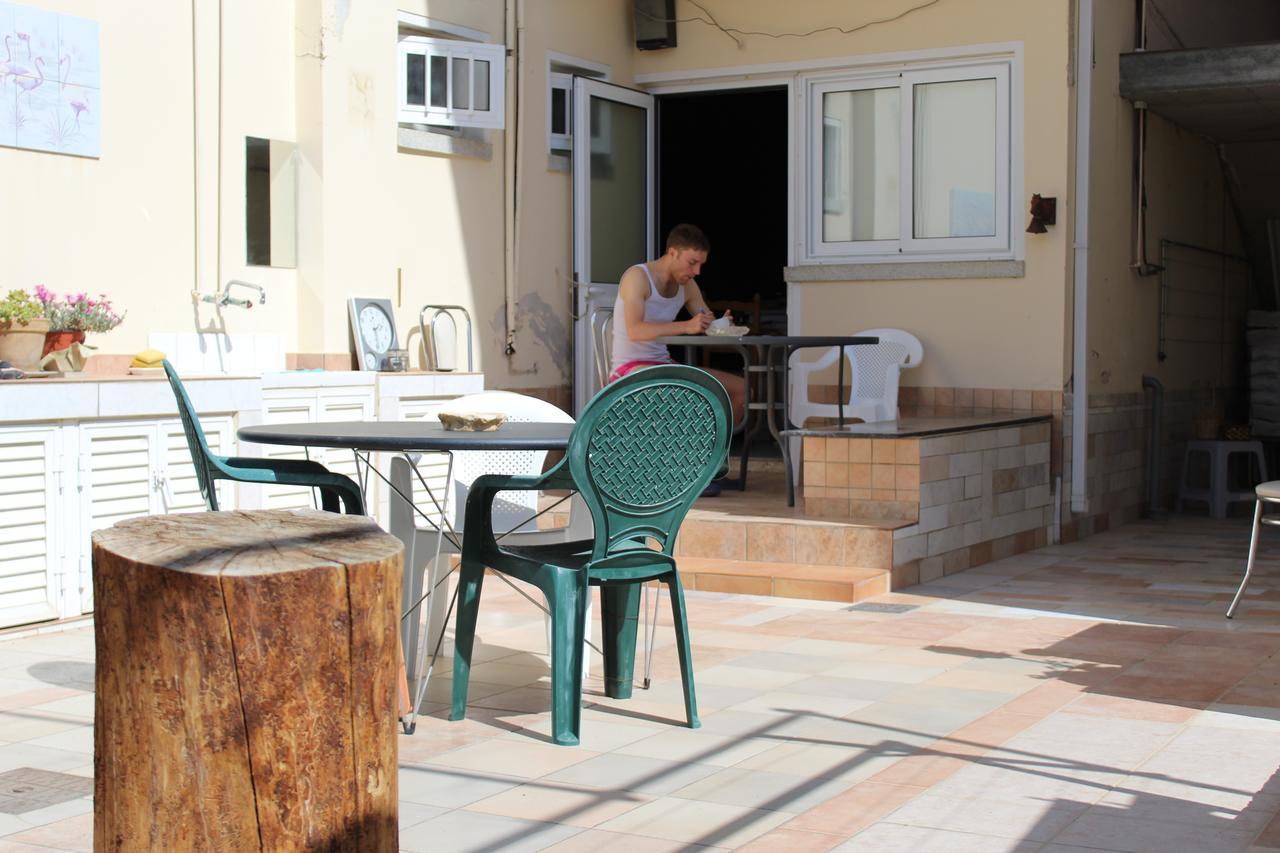 Costas Hostel Action Tseri Exterior foto